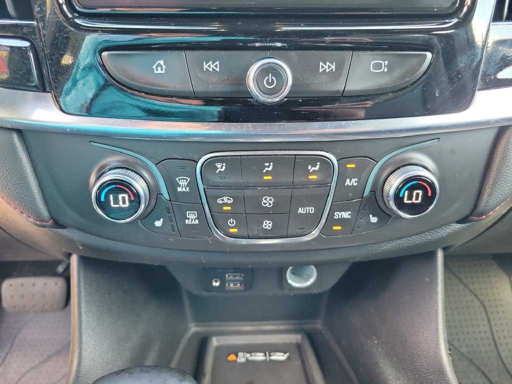 Used 2023 Chevrolet Traverse RS w/ LPO, Floor Liner Package FWD image 20