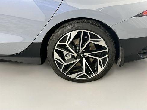 Used 2024 Hyundai Ioniq 6 SEL image 11