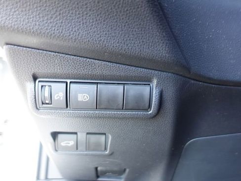 Certified 2023 Toyota Corolla Cross XLE w/ Convenience Package image 20