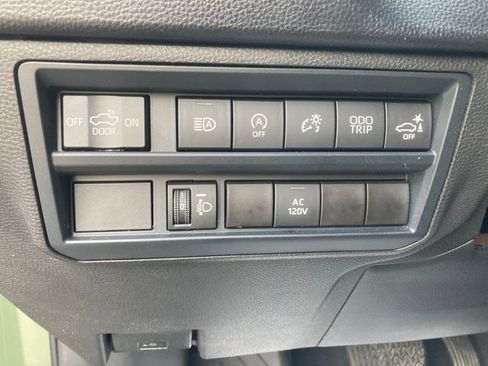 Used 2022 Toyota Tundra SR5 image 30