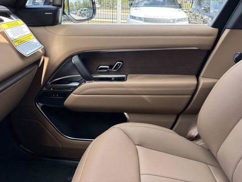 New 2026 Land Rover Range Rover SE AWD/4WD image 24