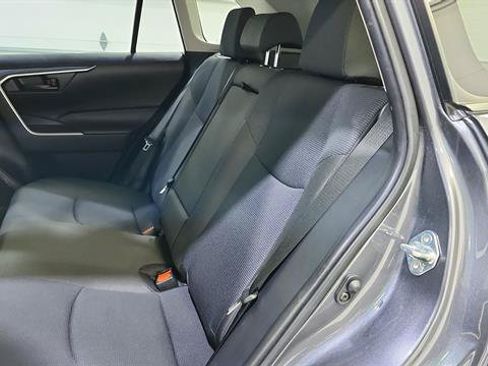 Used 2025 Toyota RAV4 LE AWD/4WD image 19
