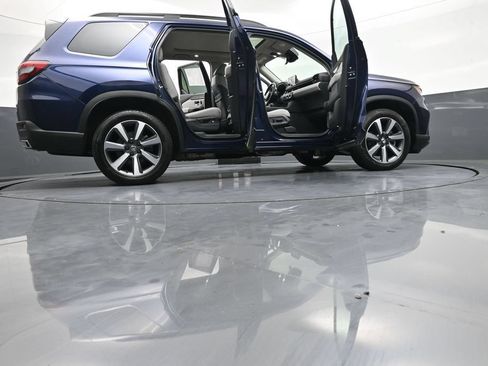 Certified 2024 Honda Pilot Touring image 51