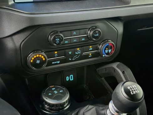 Used 2024 Ford Bronco Big Bend AWD/4WD image 19