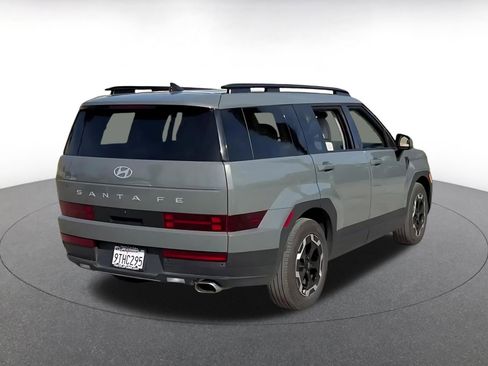 Used 2025 Hyundai Santa Fe SEL image 14