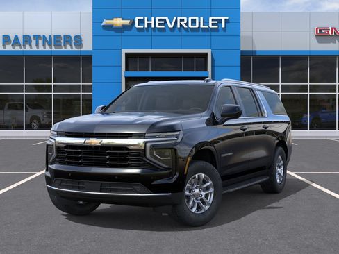 New 2026 Chevrolet Suburban LS w/ Max Trailering Package RWD image 7