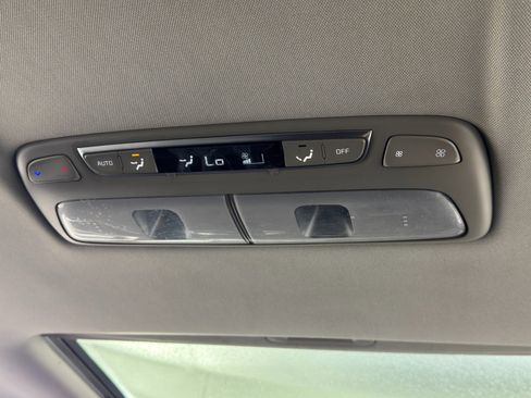 Used 2022 Kia Telluride S image 34