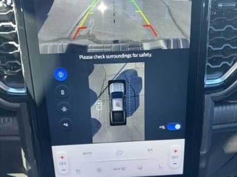 New 2025 Ford Ranger Lariat w/ FX4 Off-Road Package image 14