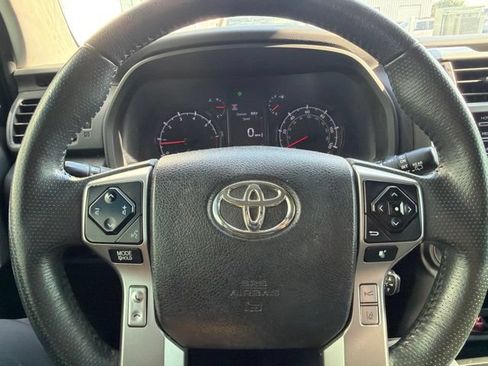 Used 2021 Toyota 4Runner SR5 AWD/4WD image 14
