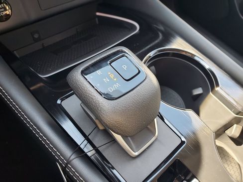 New 2026 Nissan Rogue Platinum w/ Platinum Premium Package image 15