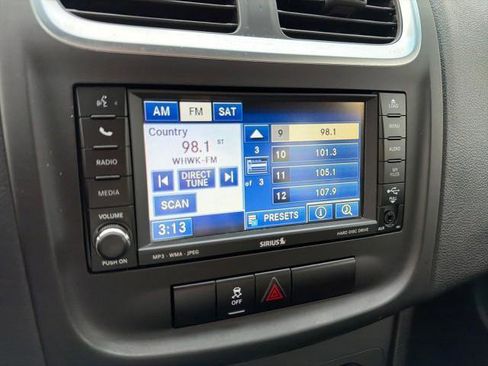 Used 2011 Dodge Avenger Heat image 12