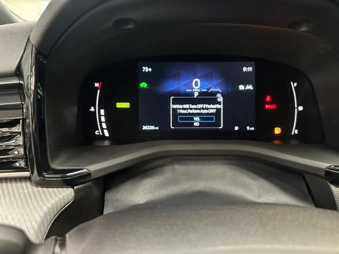 Used 2025 Toyota Camry SE w/ Convenience Package AWD/4WD image 13