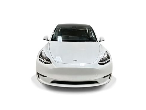 Certified 2022 Tesla Model Y Long Range AWD/4WD image 2