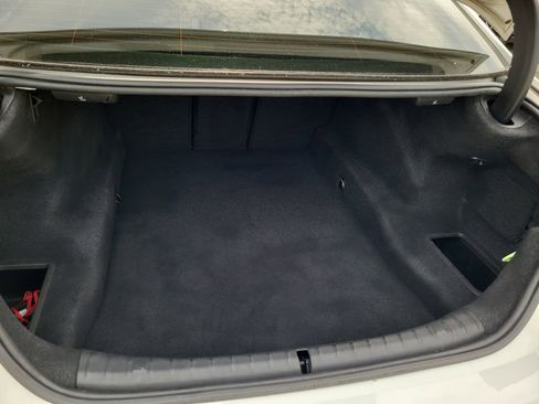 Used 2021 BMW 530i w/ Convenience Package RWD image 10