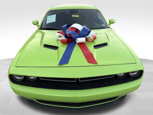 Used 2015 Dodge Challenger R/T Plus image 8