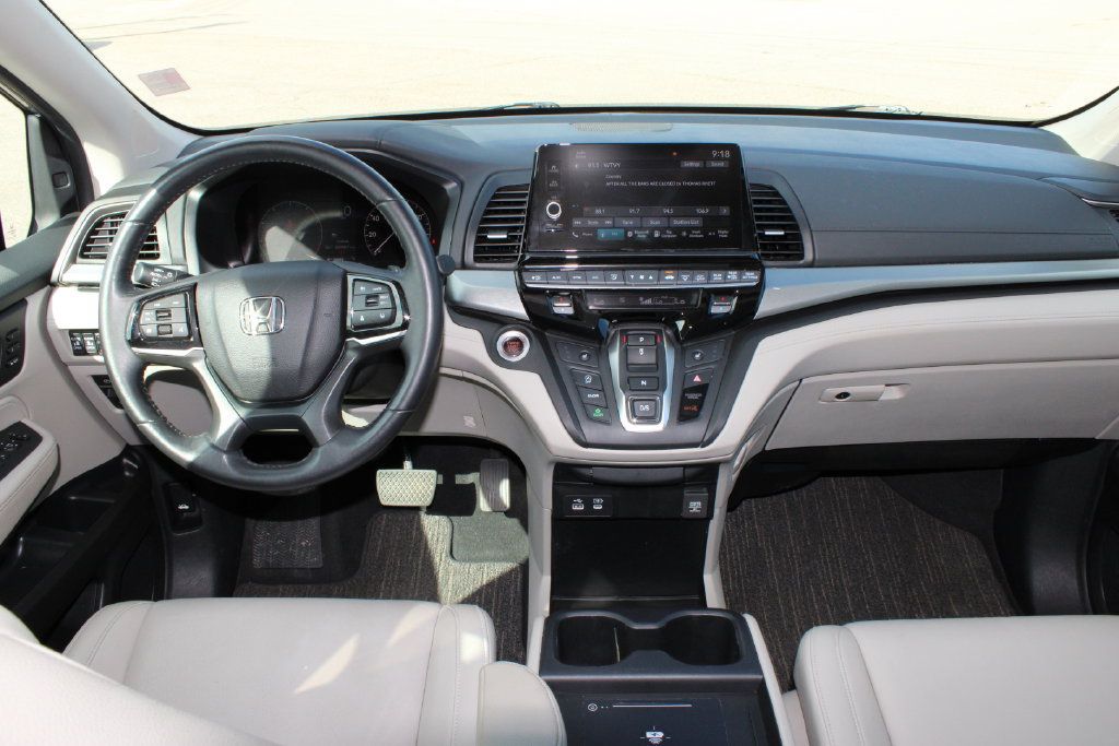 Used 2025 Honda Odyssey EX-L image 8
