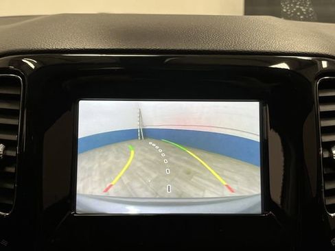 Used 2021 Jeep Compass Latitude image 8