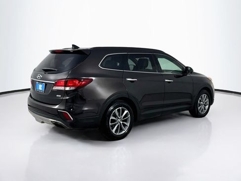 Used 2018 Hyundai Santa Fe SE AWD/4WD image 7