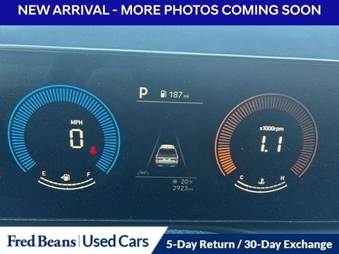 Certified 2025 Hyundai Santa Cruz SEL image 14