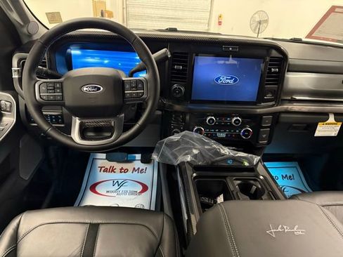 New 2026 Ford F250 Lariat w/ Black Appearance Package image 19