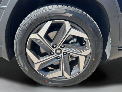 Certified 2023 Hyundai Tucson Limited AWD/4WD image 27
