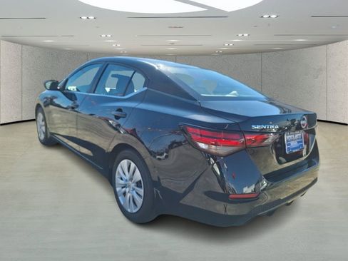 Used 2025 Nissan Sentra S image 3