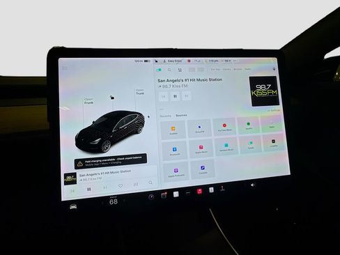 Used 2020 Tesla Model 3 Standard Range Plus image 18