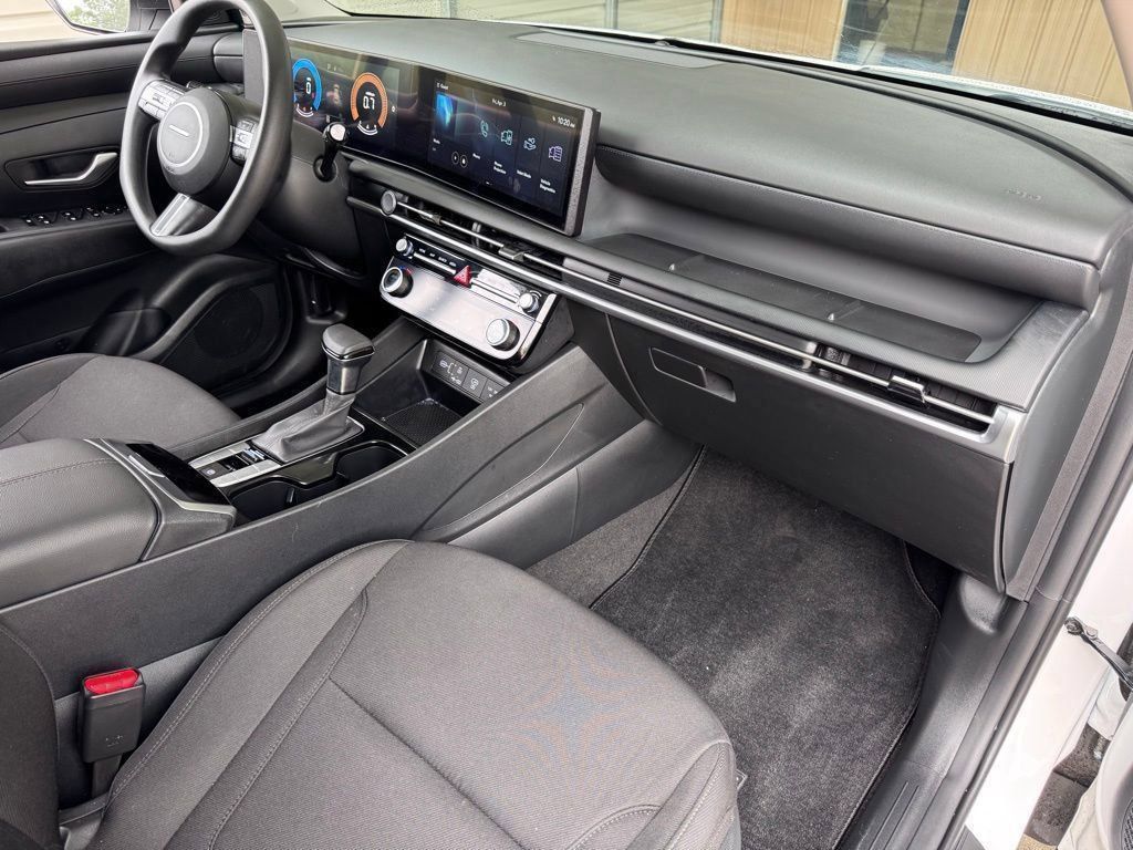 New 2026 Hyundai Tucson SEL Plus FWD image 15
