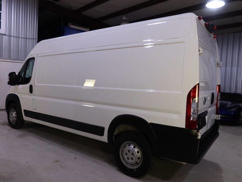 Used 2023 RAM ProMaster 2500 w/ Driver Convenience Group image 2