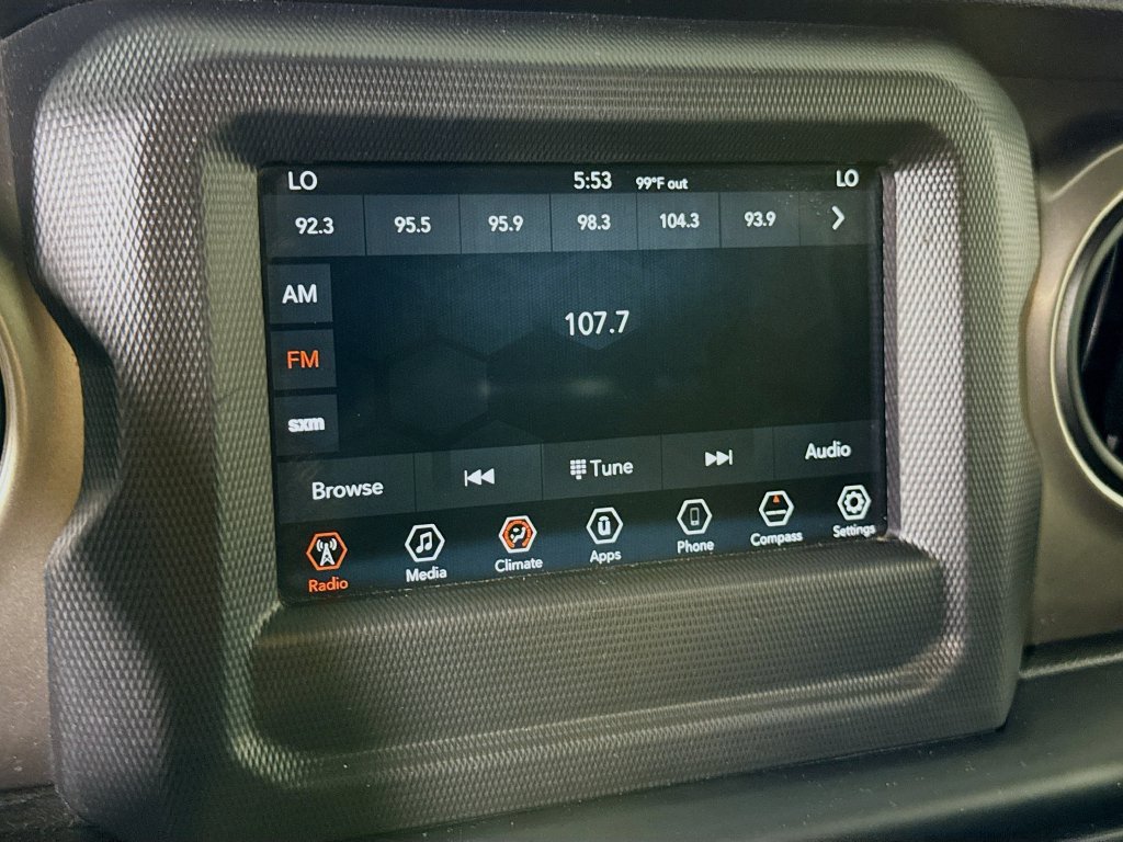 Used 2019 Jeep Wrangler Unlimited Sport S AWD/4WD image 6