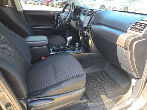 Used 2021 Toyota 4Runner TRD Off-Road image 27