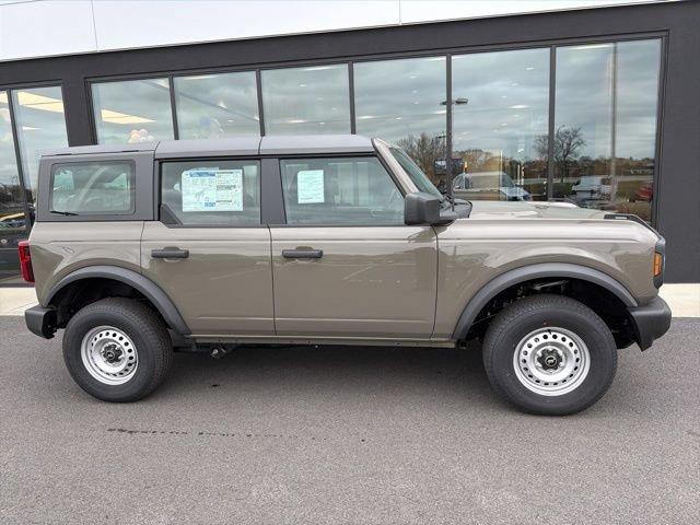 New 2025 Ford Bronco 4-Door AWD/4WD image 2