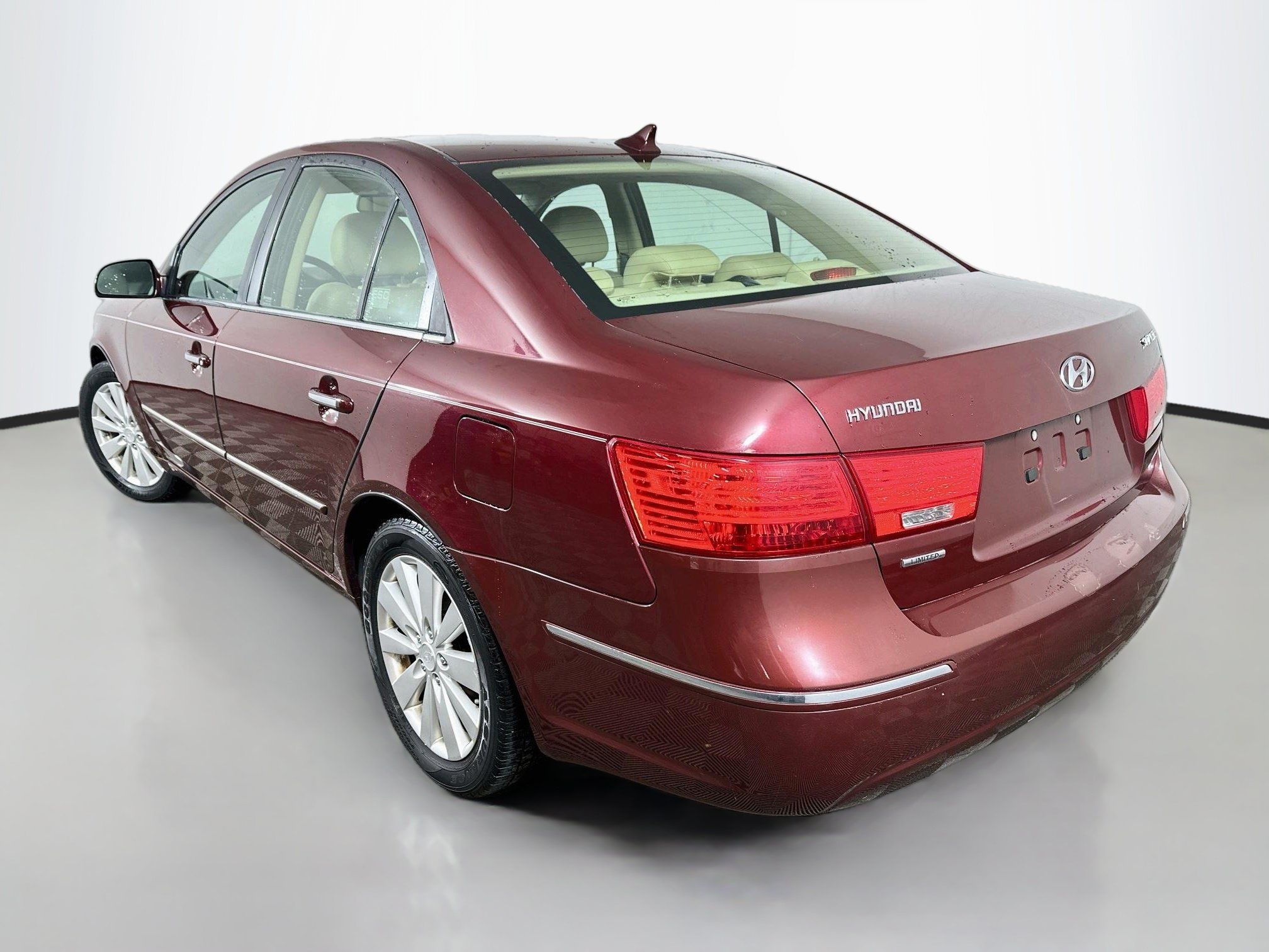 Used 2009 Hyundai Sonata Limited FWD image 5