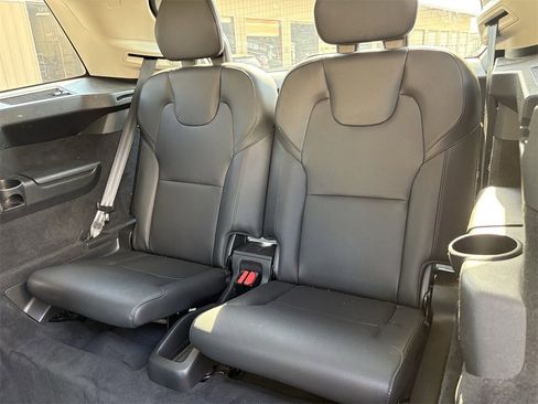 Used 2022 Volvo XC90 T8 Inscription Expression w/ Advanced Package image 25