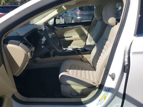 Used 2013 Ford Fusion SE image 22