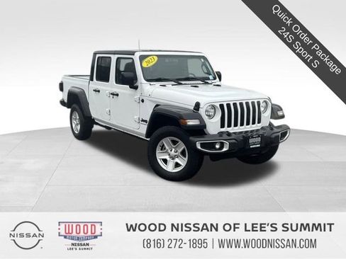 Used 2023 Jeep Gladiator Sport image 1