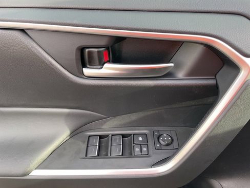 New 2025 Toyota RAV4 XLE w/ Convenience Package image 17