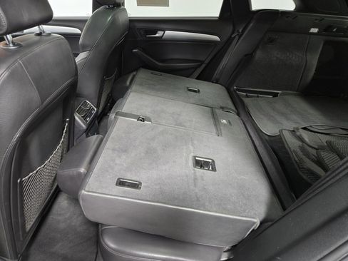 Used 2017 Audi Q5 2.0T Premium Plus w/ Technology Package image 38