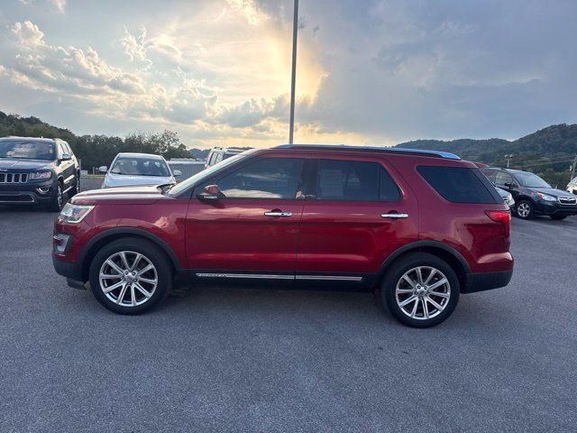 Used 2017 Ford Explorer Limited w/ Equipment Group 303A AWD/4WD image 5