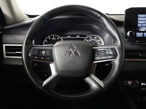 Used 2022 Mitsubishi Outlander SEL Black Edition image 38