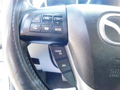 Used 2012 MAZDA MAZDA3 i Touring image 10