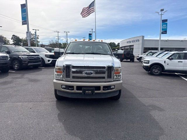 Used 2010 Ford F250 4x4 Crew Cab Super Duty image 2