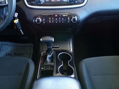 Used 2019 Kia Sorento L FWD image 32