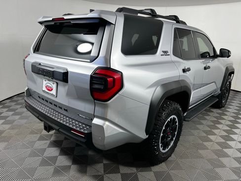 Certified 2025 Toyota 4Runner TRD Off-Road Premium image 5