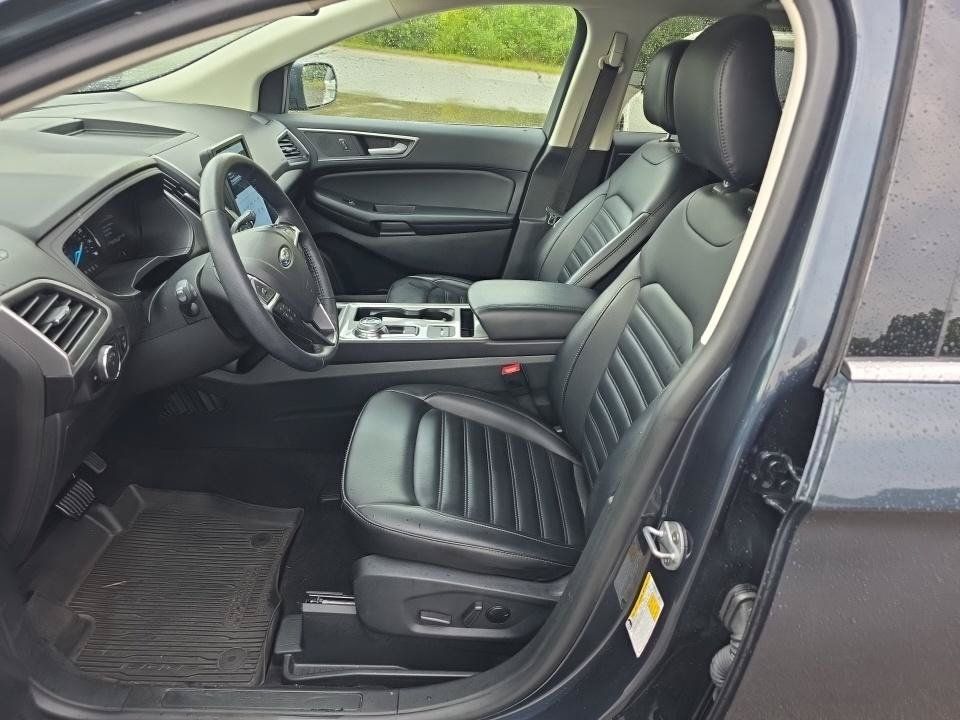 Used 2024 Ford Edge SEL w/ Convenience Package AWD/4WD image 5