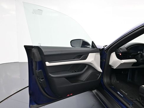 New 2026 Porsche Taycan image 16