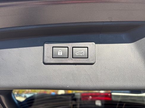 Certified 2025 Subaru Outback Wilderness image 26