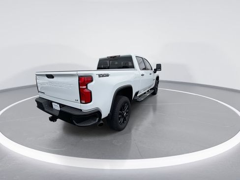 Used 2026 Chevrolet Silverado 2500 LT w/ Trail Boss Package AWD/4WD image 8