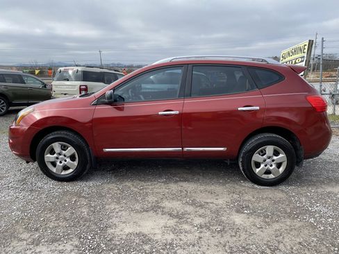 Used 2015 Nissan Rogue S w/ Convenience Package image 8