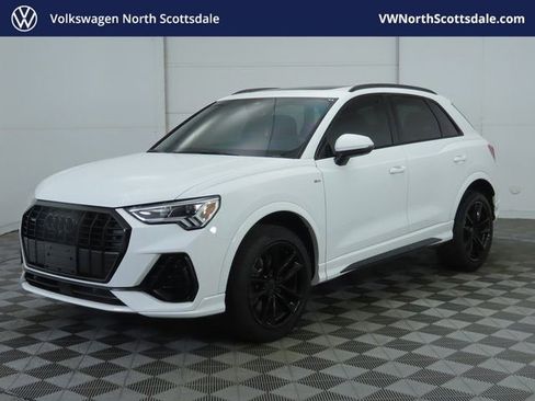 Used 2022 Audi Q3 2.0T Premium Plus w/ Premium Plus Package image 1